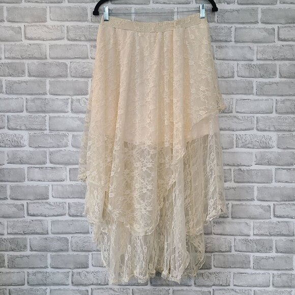 Boutique Lace Skirt Romper Shorts Cream Large NEW Fairycore Romantic Feminine - Picture 2 of 7